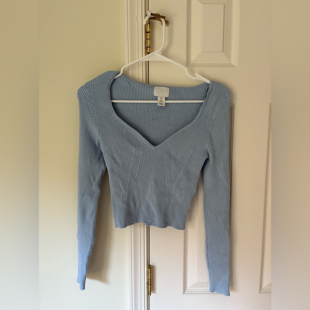 H&M Dusty Blue Ribbed Cropped Sweater – Size S, Sweetheart Neckline, Long Sleeve